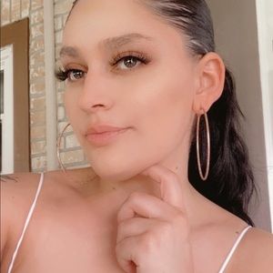 Meet your Posher, Ivana